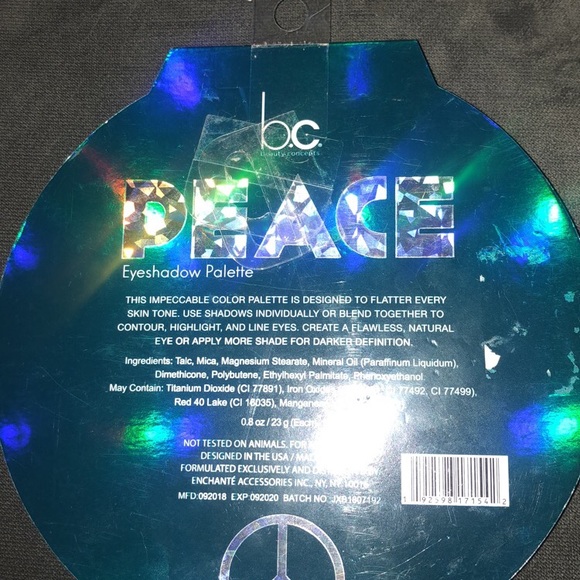 Beauty Concepts Peace eyeshadow palette - Picture 3 of 4